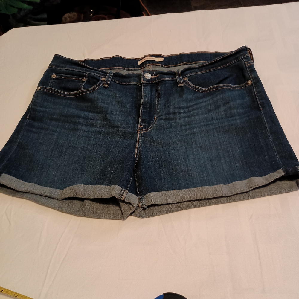 Signature by Levi Strauss Dark Blue Jean Shorts Womens 33